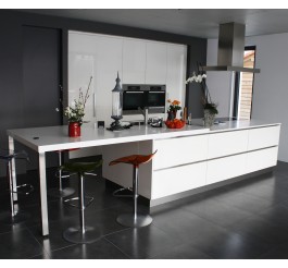 Glossy lqcquer finish kitchen design australian style