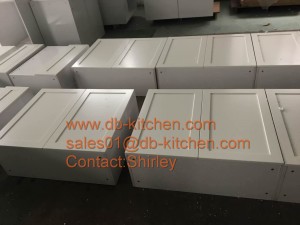 shaker kitchen cabinet