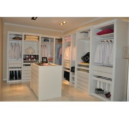 Custom made wardrobe bedroom furniture