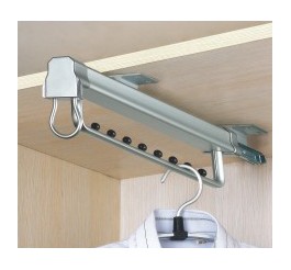 clothes hanger rail closet organization