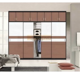 color combination high gloss wardrobe design