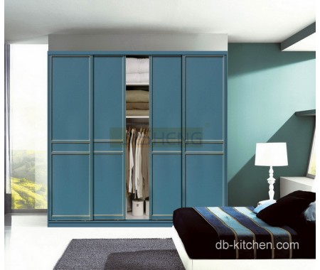 high gloss bedroom wardrobe